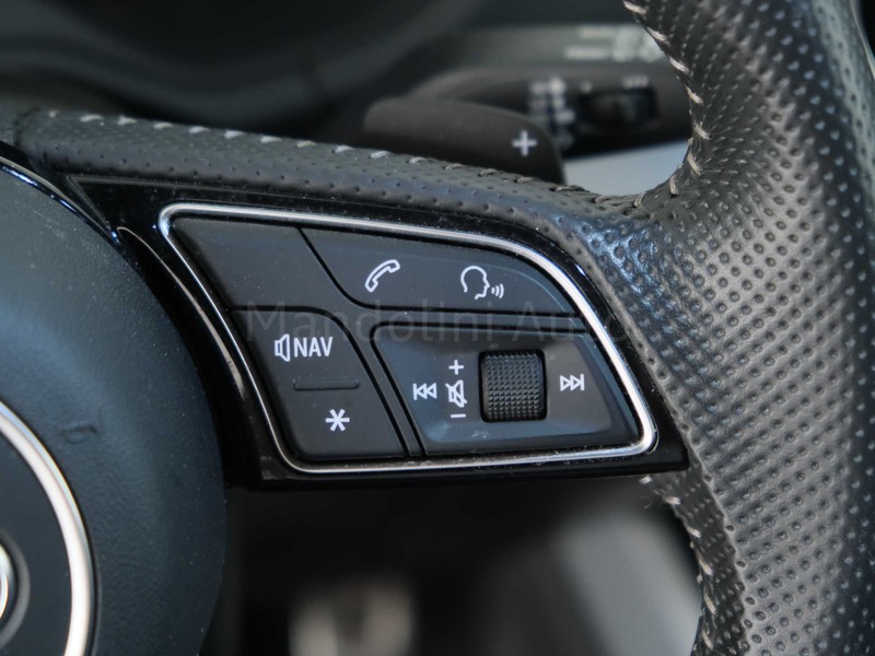 25 - Audi SQ2 s2.0 tfsi quattro s tronic