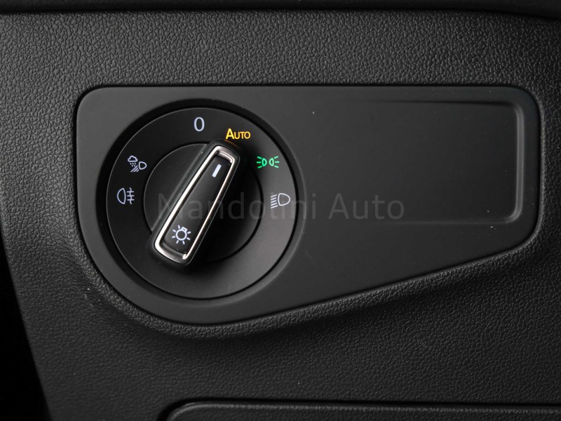 25 - Volkswagen Tiguan 1.5 tsi act 150cv r-line dsg