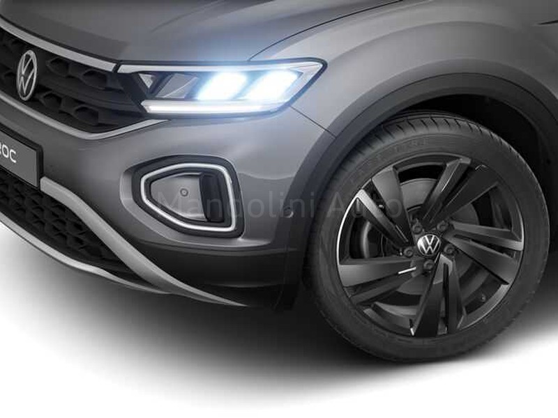 7 - Volkswagen T-Roc 2.0 tdi scr 150cv sport dsg