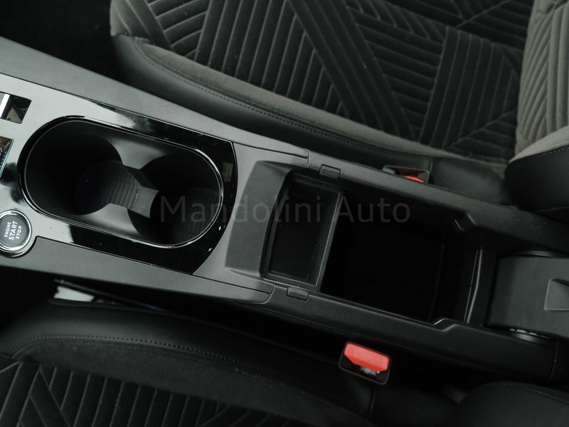31 - Lancia Ypsilon 1.2 mhev 110cv lx e-dct