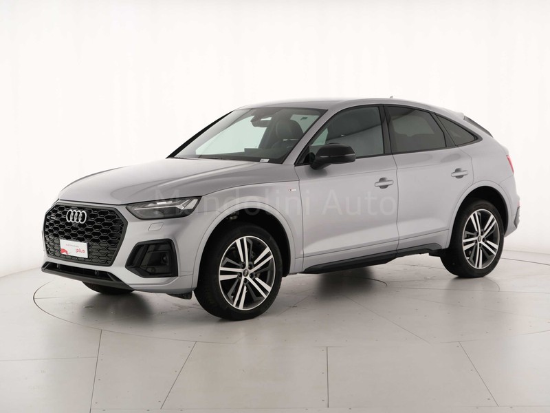 1 - Audi Q5 sportback 40 2.0 tdi mhev 12v s line quattro s tronic