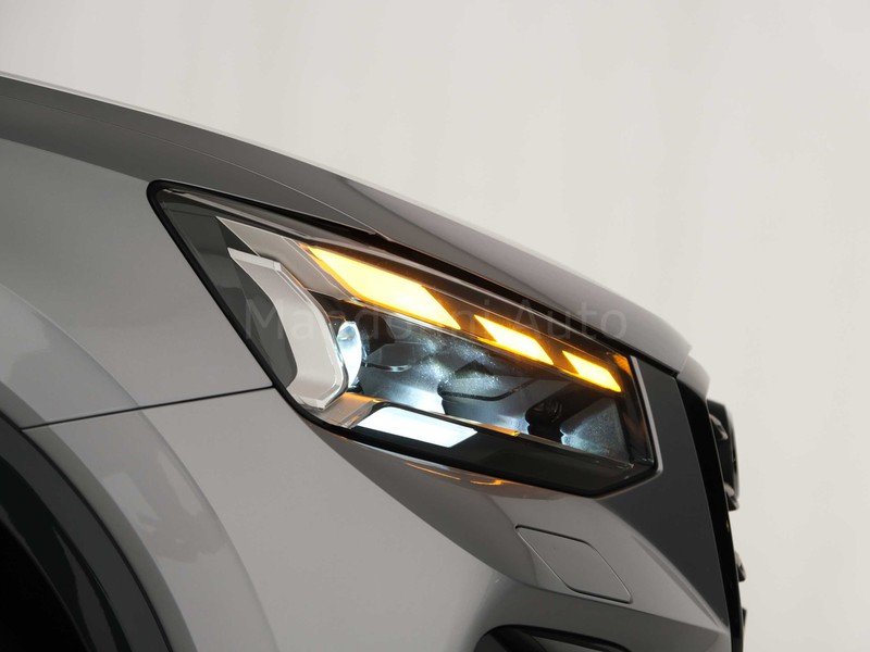 43 - Audi Q2 35 1.5 tfsi business advanced s tronic