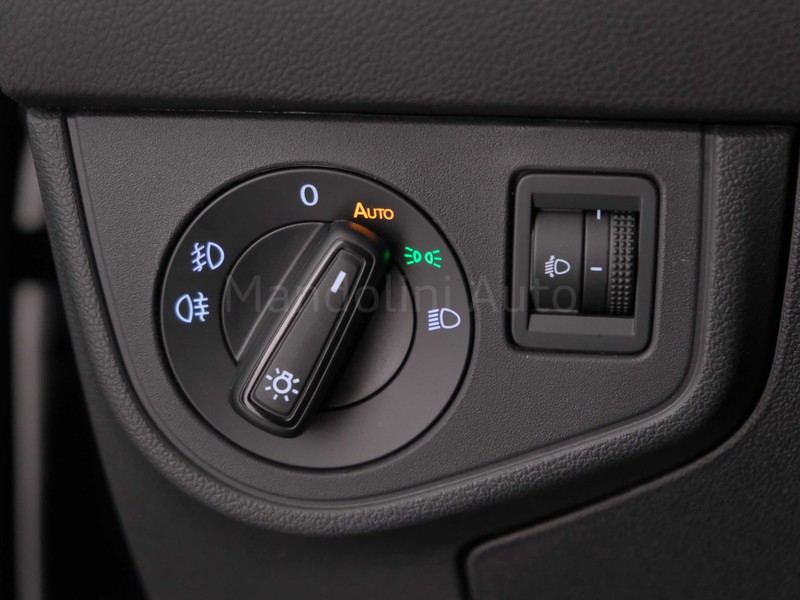 25 - Volkswagen Polo 1.0 evo 80cv edition plus