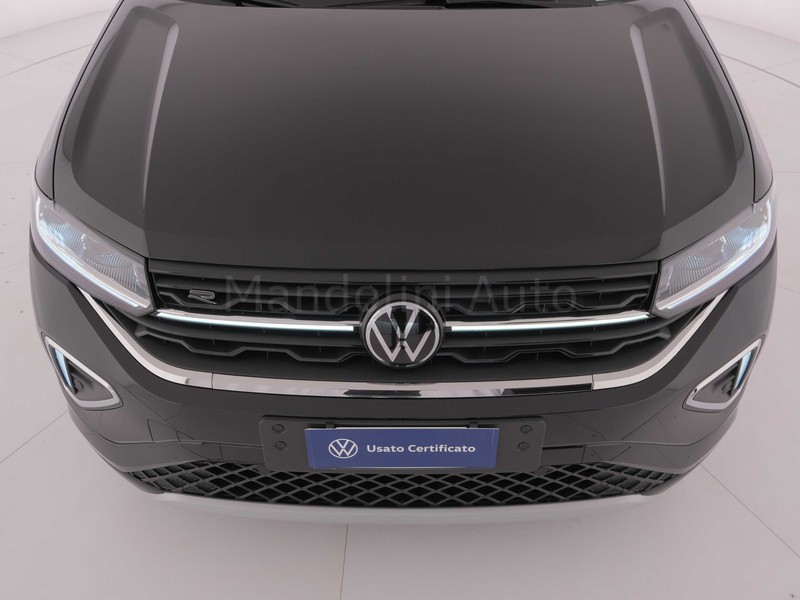 13 - Volkswagen T-Cross 1.0 tsi 115cv r-line plus dsg