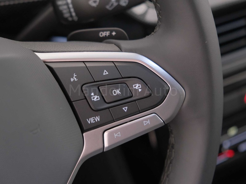 25 - Volkswagen T-Cross 1.0 tsi 115cv r-line plus dsg