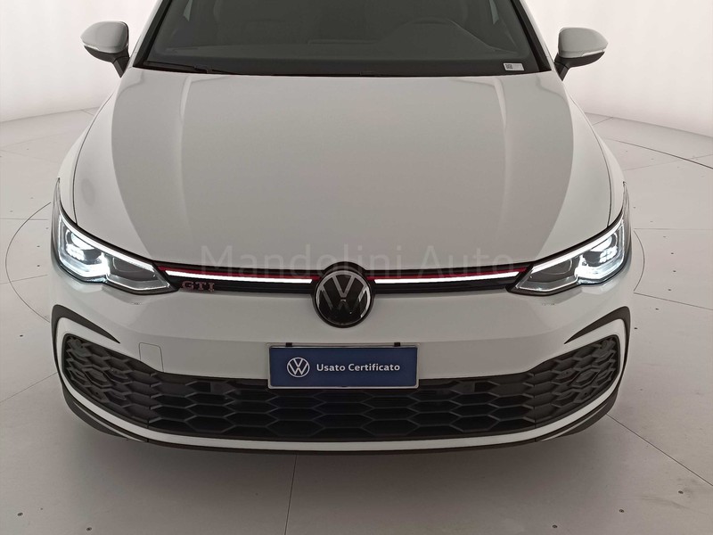 13 - Volkswagen Golf 2.0 tsi 245cv gti dsg