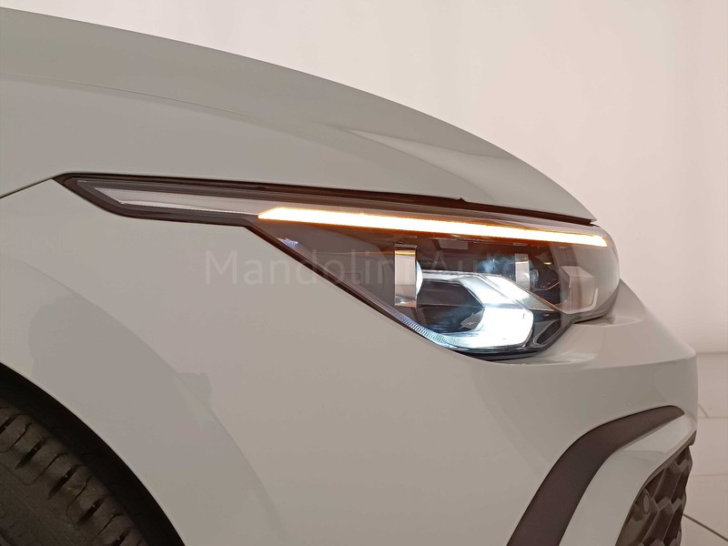 43 - Volkswagen Golf 2.0 tsi 245cv gti dsg