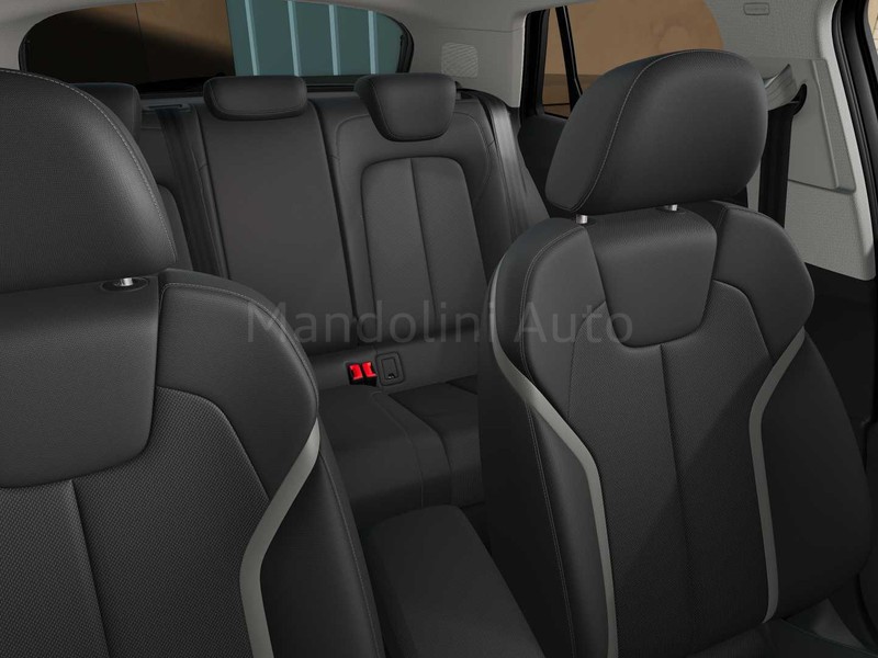 7 - Audi Q2 35 1.5 tfsi s line edition s tronic