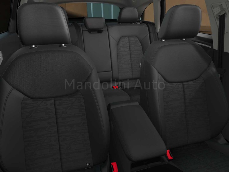 7 - Audi A5 avant 2.0 tdi mhev+ 204cv business advanced