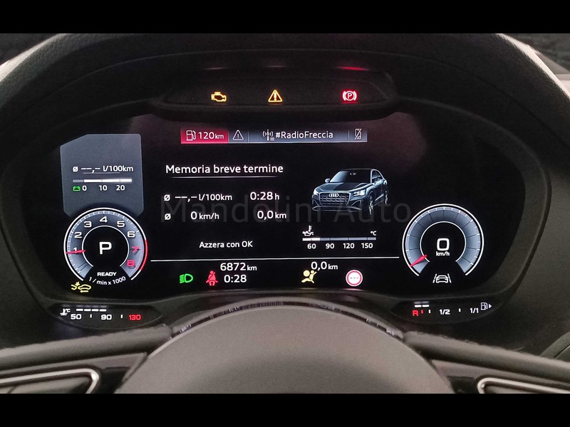 19 - Audi Q2 35 1.5 tfsi business advanced s tronic