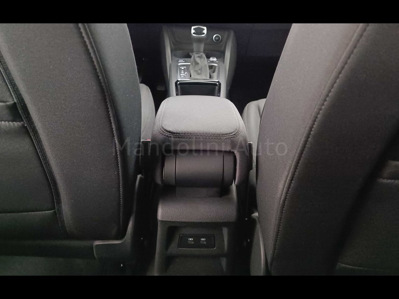 37 - Audi Q2 35 1.5 tfsi business advanced s tronic