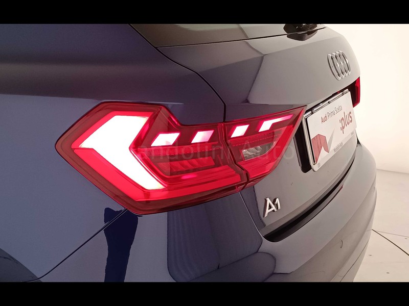 43 - Audi A1 sportback 30 1.0 tfsi 110cv admired s tronic