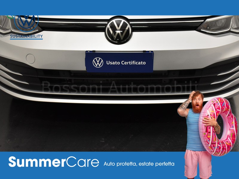 13 - Volkswagen Golf 1.0 etsi evo 110cv life dsg