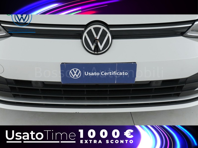 13 - Volkswagen Golf 1.0 etsi evo 110cv life dsg