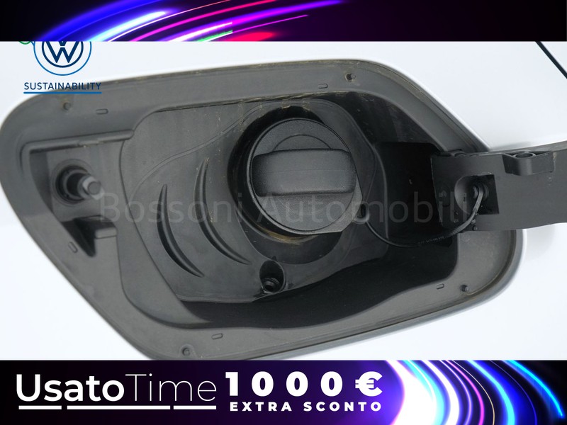 31 - Volkswagen Golf 1.0 etsi evo 110cv life dsg