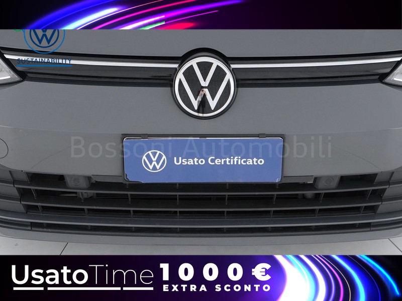 13 - Volkswagen Golf 1.0 etsi evo 110cv life dsg