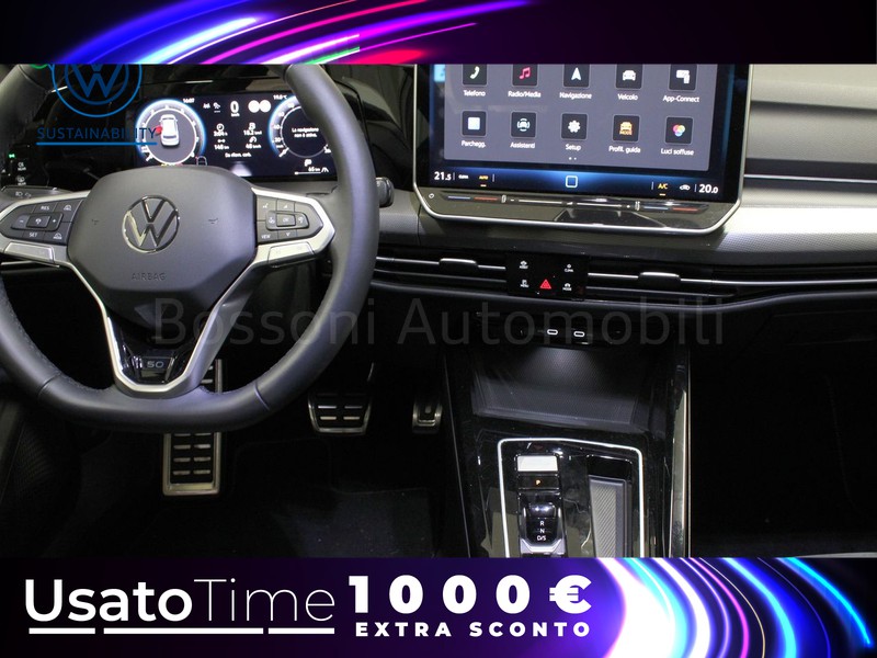 7 - Volkswagen Golf 1.5 etsi act 115cv 50 years dsg
