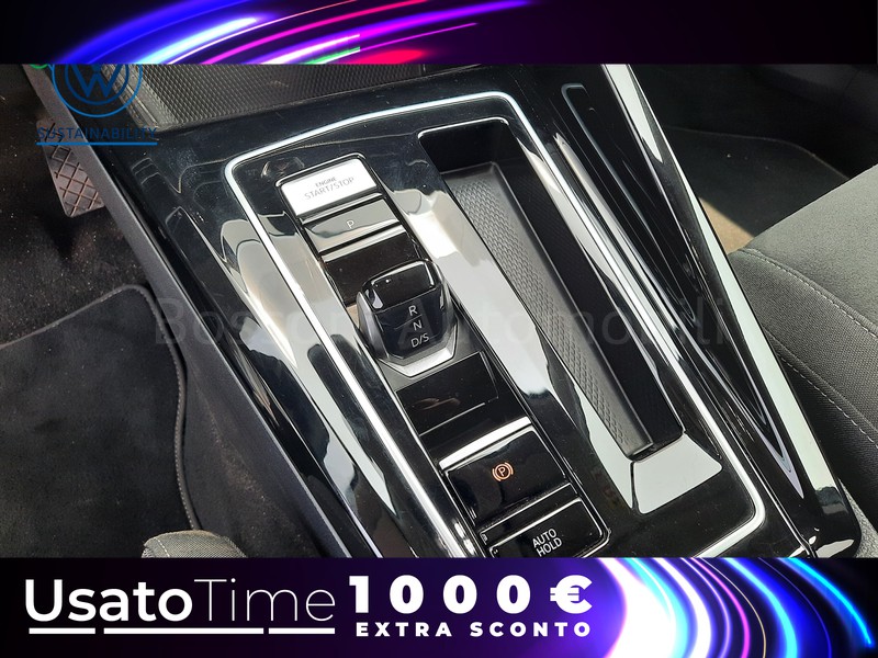 13 - Volkswagen Golf 1.5 etsi evo act 130cv style dsg