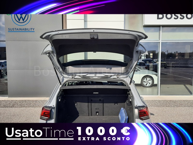 19 - Volkswagen Golf 1.0 etsi evo 110cv life dsg