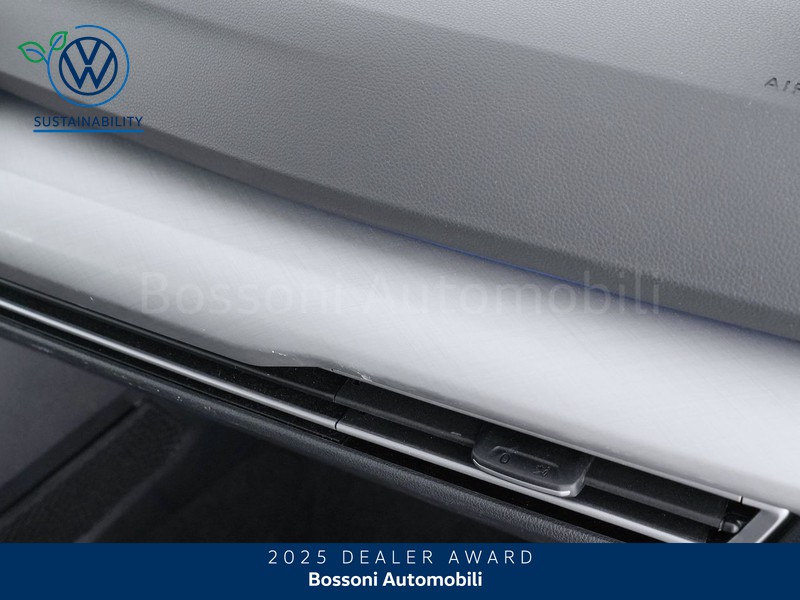 19 - Volkswagen Golf 1.0 etsi evo 110cv life dsg