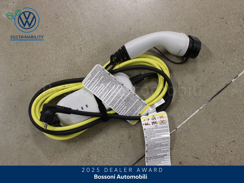 31 - Volkswagen Tayron 1.5 tsi ehybrid 204cv r-line plus dsg