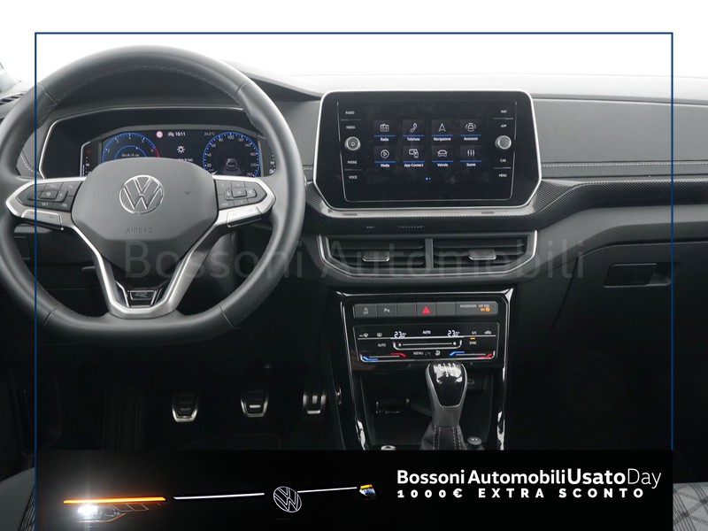 7 - Volkswagen T-Cross 1.0 tsi 115cv r-line