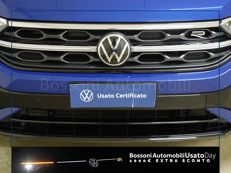 13 - Volkswagen T-Roc 2.0 tsi r 4motion