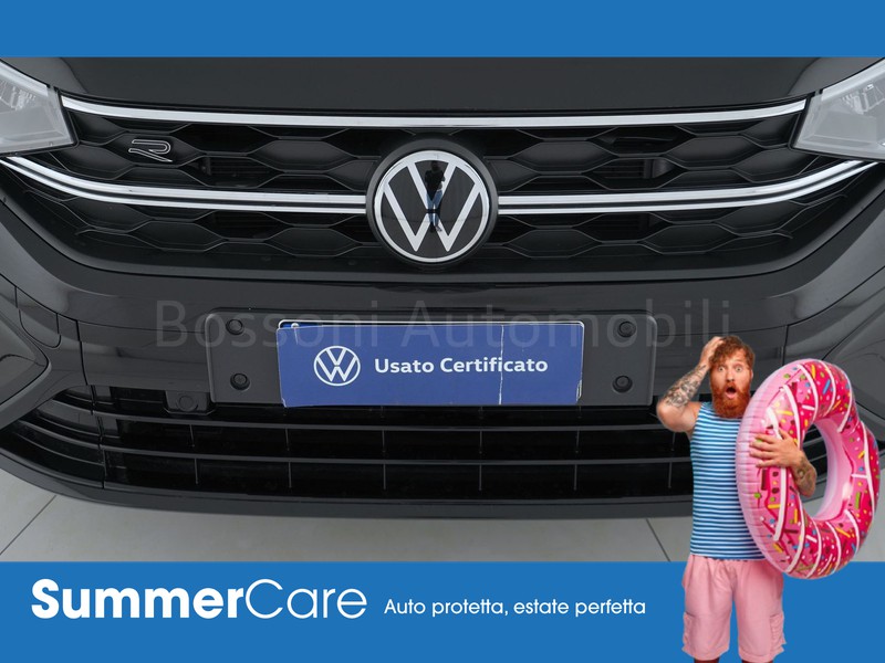 13 - Volkswagen Taigo 1.0 tsi 110cv r-line