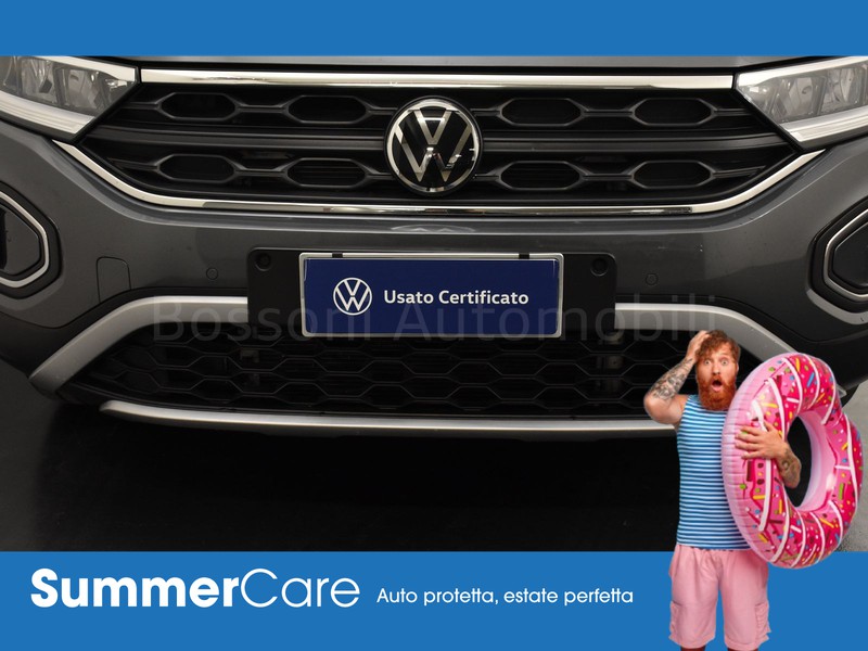 13 - Volkswagen T-Roc 1.5 tsi act life dsg