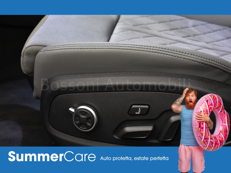 19 - Audi A4 avant 40 2.0 tdi mhev 204cv s line edition quattro s tronic