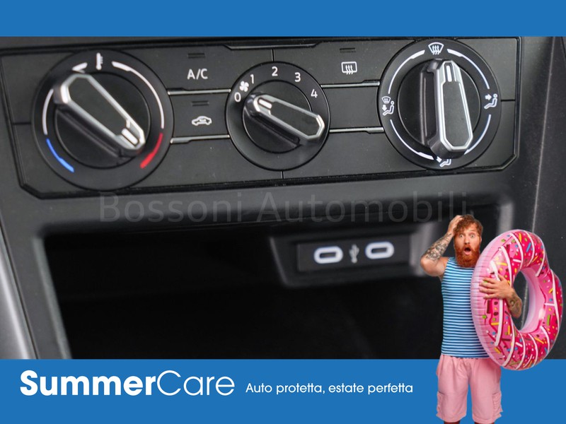 25 - Volkswagen Taigo 1.0 tsi 110cv r-line