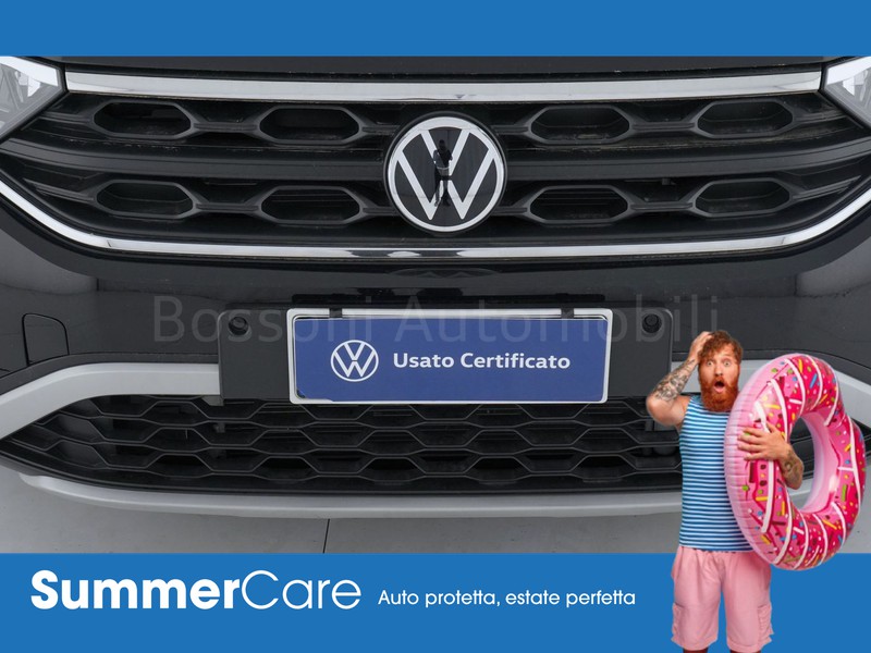 13 - Volkswagen T-Roc 1.5 tsi act life dsg