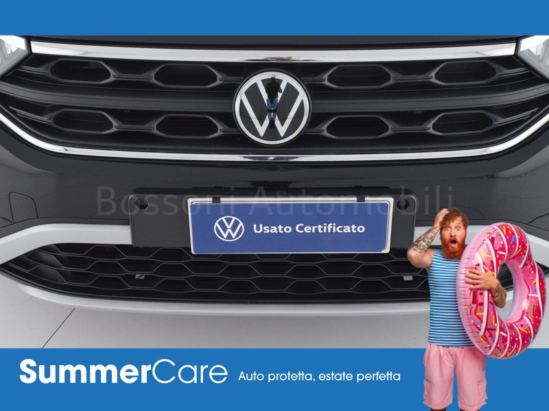 13 - Volkswagen T-Roc 2.0 tdi scr 115cv life