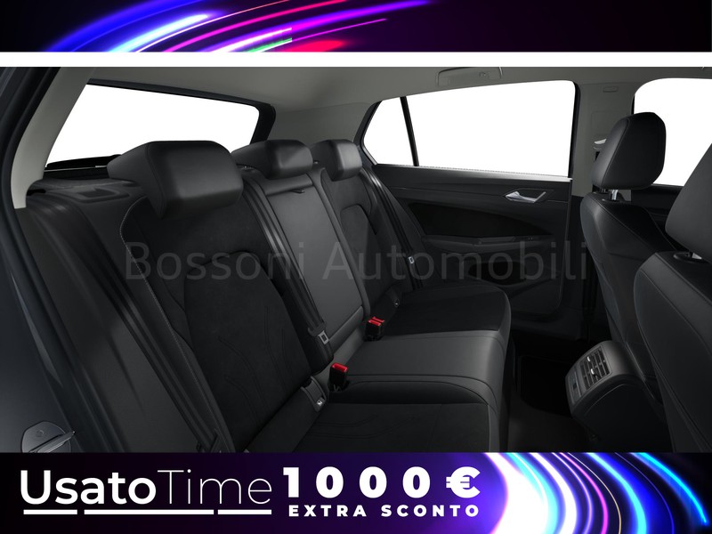 13 - Volkswagen Golf 1.5 tsi act 150cv style