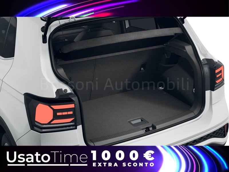 13 - Volkswagen T-Cross 1.0 tsi 115cv r-line