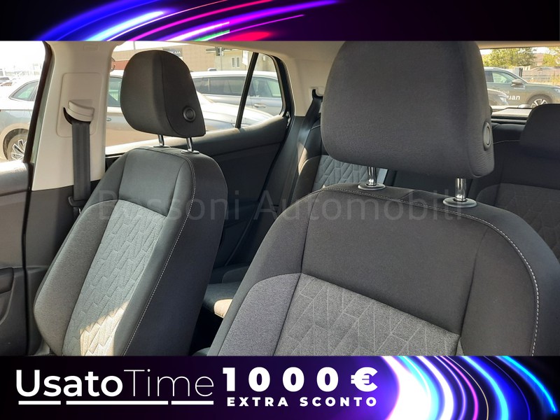 19 - Volkswagen T-Cross 1.0 tsi 95cv life