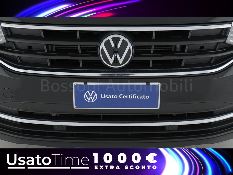 13 - Volkswagen Tiguan 2.0 tdi scr 150cv life dsg
