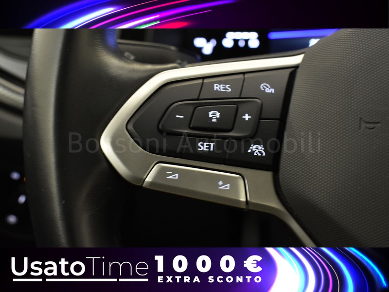 19 - Volkswagen Taigo 1.0 tsi 110cv life