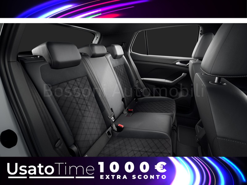 13 - Volkswagen T-Cross 1.0 tsi 115cv r-line dsg