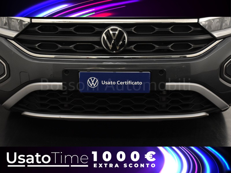 13 - Volkswagen T-Roc 2.0 tdi scr 115cv life