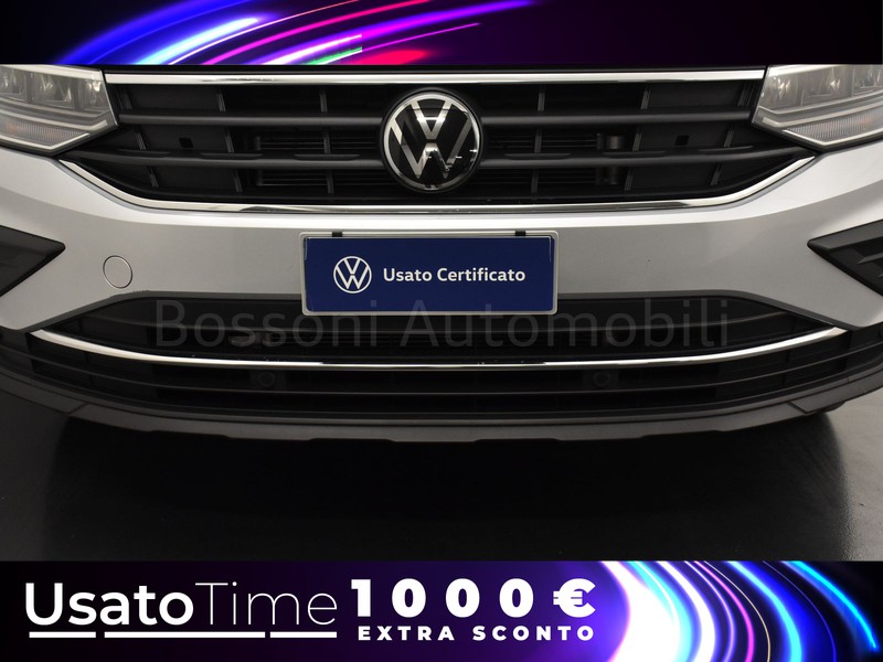 13 - Volkswagen Tiguan 2.0 tdi scr 150cv life dsg