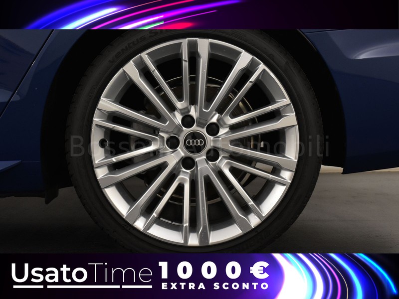 13 - Audi A4 avant 40 2.0 tdi mhev 204cv s line edition quattro s tronic
