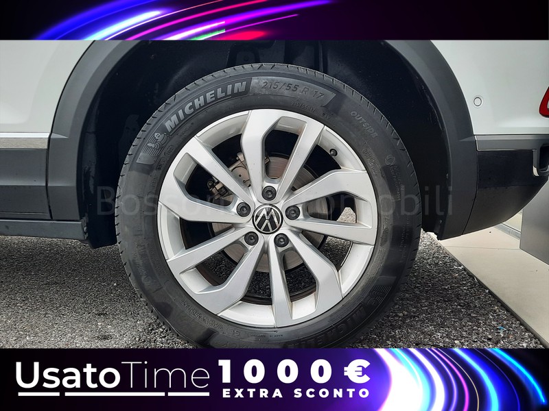 19 - Volkswagen T-Roc 1.0 tsi 110cv style