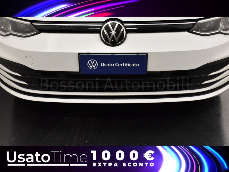 13 - Volkswagen Golf 1.5 tgi 130cv life dsg