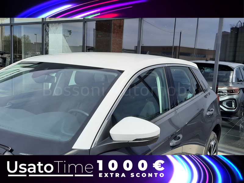 25 - Volkswagen T-Roc 1.0 tsi 110cv style