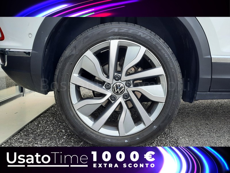 19 - Volkswagen T-Roc 1.5 tsi act style dsg