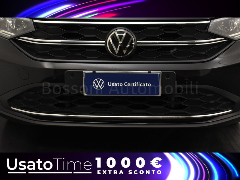 13 - Volkswagen Taigo 1.0 tsi 110cv life