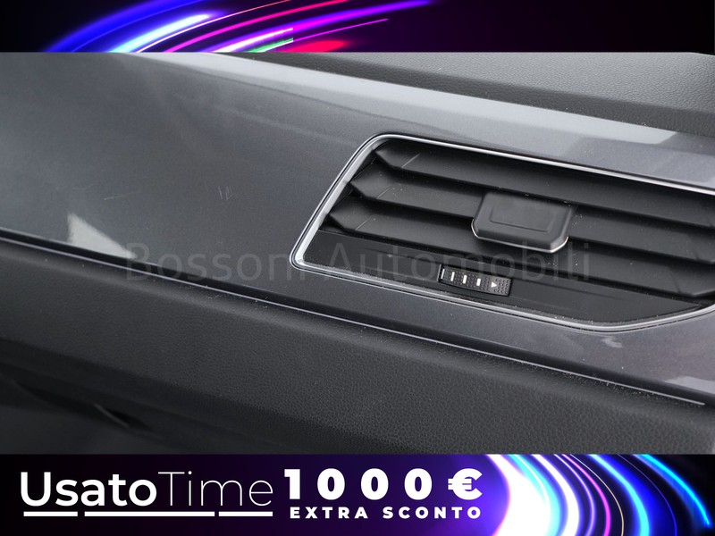 19 - Volkswagen Polo 1.0 tsi 95cv style