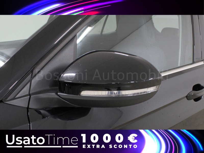 31 - Volkswagen T-Cross 1.0 tsi 115cv style