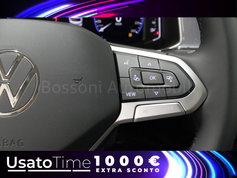 31 - Volkswagen T-Roc 1.0 tsi 115cv style